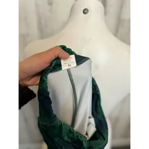 Forest Green ankle leggings size SMALL thumbnail 3