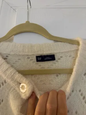 Gap Sweater thumbnail 3