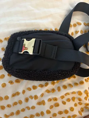 Lululemon Crossbody Bag thumbnail 2