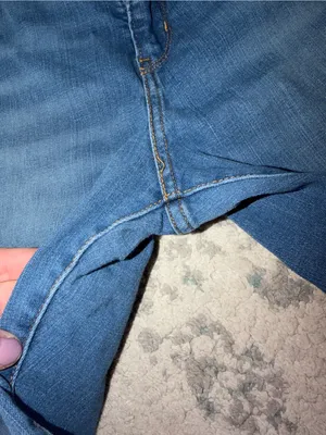 Levi's 315 Shaping Bootcut Jeans 34 Long Medium Wash 32" Inseam thumbnail 6
