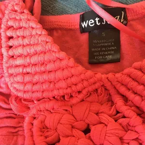 Embroidered tank Red thumbnail 2