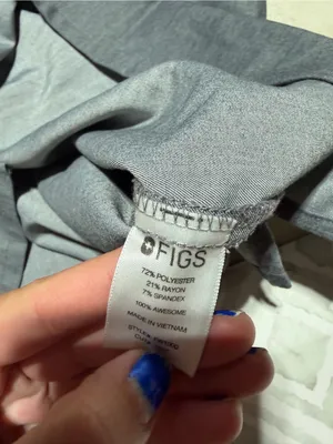 FIGS V-Neck Scrub Top Gray small thumbnail 5