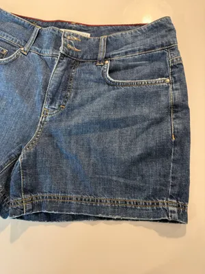 Tommy Hilfiger Classic Indigo Denim Jean Shorts Preppy/Y2k vibes Size‎ 8 thumbnail 4