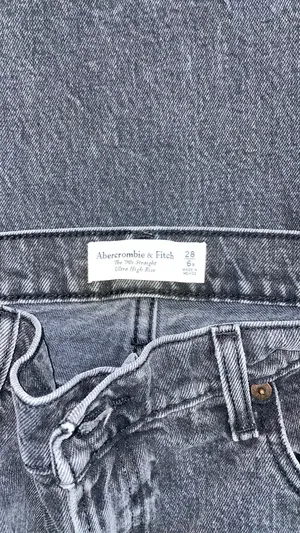 90s Abercrombie High-Rise Straight Jeans thumbnail 3