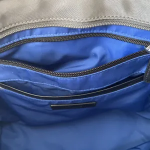 Michael Kors Kempton Gray Nylon Zip Top Tote Bag Purse Blue Lining Large thumbnail 6