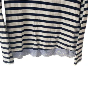 Sanctuary Women's Size Small Striped Navy Cottage Long Sleeve Lace Hem‎ Top thumbnail 3