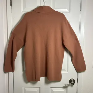 Abercrombie & Fitch Women's Tan‎ Cowl Neck Sweater thumbnail 3