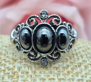 Vintage 70's AVON Midnight Splendor Hematite Ring Witchy Whimsigoth Size 7.5 thumbnail 1