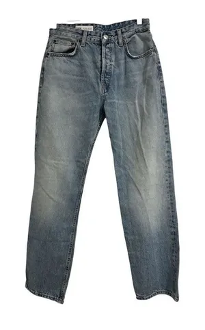 Zara women Straight Jeans in Faded Blue EUC thumbnail 1