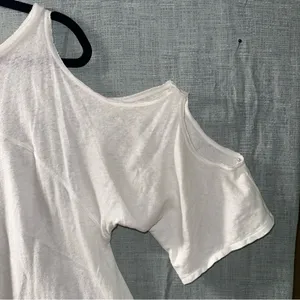 Free people we the free White linen blend cold Shoulder slouchy T-shirt Petite S thumbnail 3