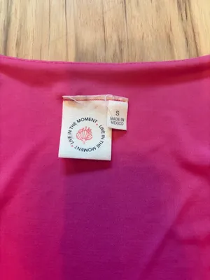 Live In The Moment Fuchsia Pink Square Neck Short Sleeve Tee S thumbnail 3