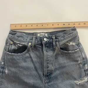 Agolde Women's 90's Mid Rise Distressed Jeans Light Blue Button Fly Size 24 thumbnail 7
