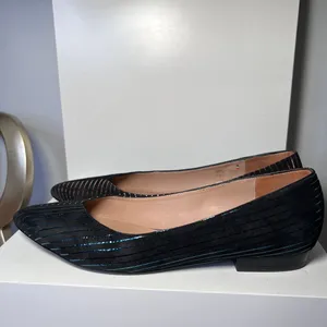 Bocage‎ Metallic Striped Pointed Toe Flats Black & Blue Elegant Shoes-SZ 39/8.5 thumbnail 8