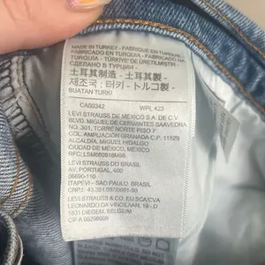 ✨Levi's Plus Size Ribcage Straight-Leg Ankle Sz 24W Jeans✨ thumbnail 13