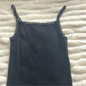 Brandy Melville Black Lace Trim Tank Top thumbnail 2