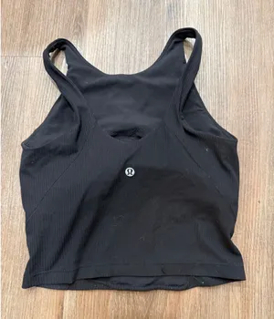 Lululemon Black Ribbed‎ Cropped Tank Top Size 2 Racerback Athleisure flaw thumbnail 1