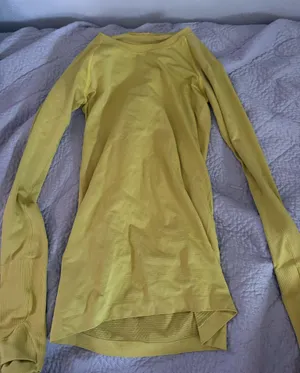 Lululemon Swiftly Tech Long Sleeve thumbnail 1