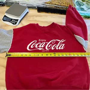 Forever 21 Coca-Cola Oversized Graphic Crewneck Sweatshirt Red Gray Small thumbnail 8