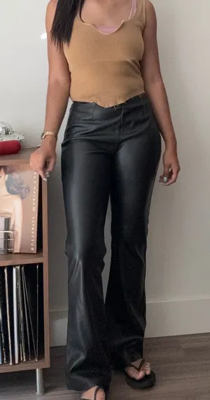 ASOS DESIGN Womens Black Faux Leather High Waisted Flare Pants US 4 102832339 thumbnail 1