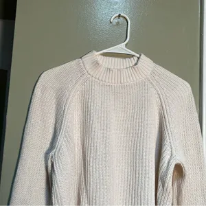 Old‎ Navy Women's Size Medium Shaker-Stitch Sweater Crewneck Creme De La Creme thumbnail 4