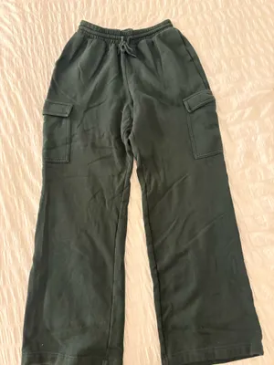 Old Navy Cargo Sweatpants Green thumbnail 1