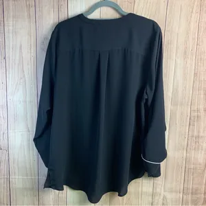Apt. 9 Elegant Black Blouse with White Accents thumbnail 6