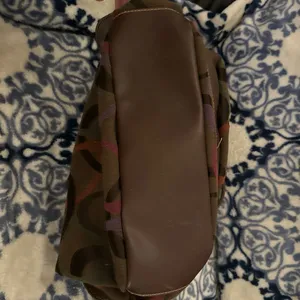 Strada Brown Canvas Shoulder Bag W/ Faux Leather Accents thumbnail 10