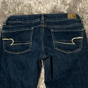 American Eagle Dark Wash Skinny Jeans 2 thumbnail 4