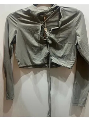 NEW SKIMS Size 2X Chrome Gray Cropped long Slevr thumbnail 4
