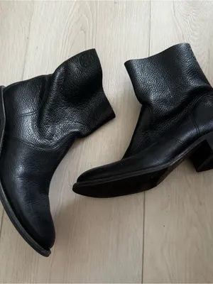 Tory Burch Siena bootie black size 9.5 thumbnail 2