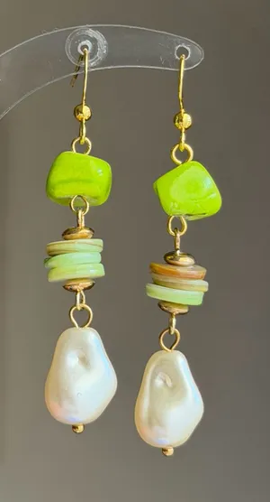 Handmade stone beads shell mix dangle earrings 🌀💚  thumbnail 1