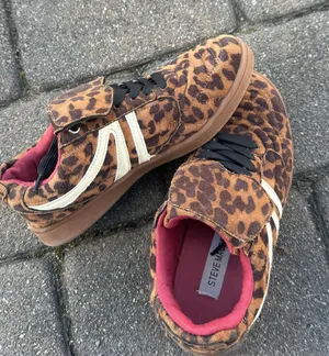 Steve Madden Cheetah Sneakers thumbnail 1