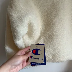 Champion Uo Exclusive Sherpa Half-Zip Jacket Women's at Urban Outfitters thumbnail 9