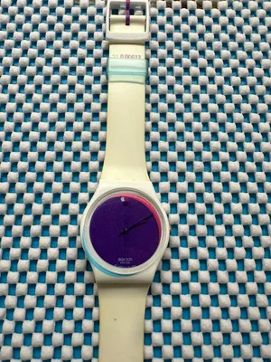 Share Swatch Watch "60 + 1" GZ208 Classic 2009 thumbnail 4