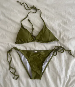 Green Bikini Set Shein thumbnail 1