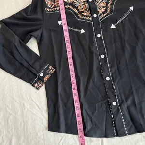NEW Women's Western Style Long Sleeve Button Up Top Size Small #260505 thumbnail 6