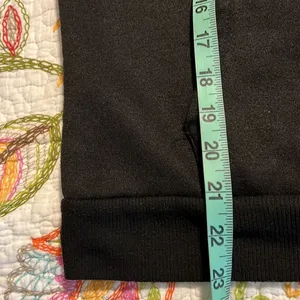 BTS LOVE YOURSELF medium (8) hoodie striped add on sleeves and around neck thumbnail 4