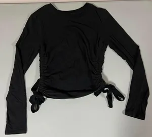 Black Solid Ruched Long Sleeve Tee T-Shirt Top Size M 🖤 thumbnail 1