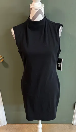 Minimalist High-Neck Black Midi Dress thumbnail 1