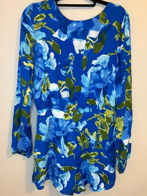 Lulu’s Floral Open Back Romper Blue Long Sleeve Size Medium thumbnail 4