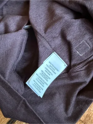 Vuori Halo Performance Hoodie 2.0 Dark Purple Heather Size Large Fig Heather thumbnail 4