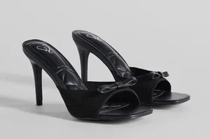 Windsor black heels thumbnail 1