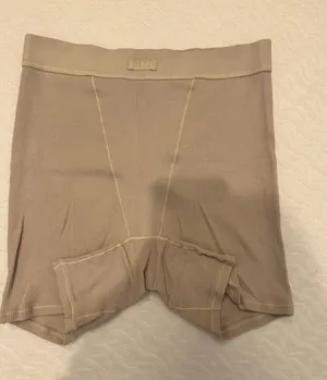 SKIMS Ribbed Boxer Shorts thumbnail 1