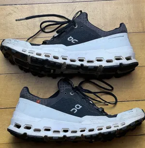 On Running Cloudaway All-Black Women's US 8.5 Performance Sneakers thumbnail 1