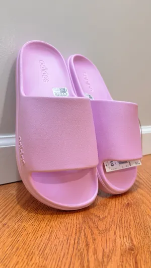 Guaranteed Authentic adidas Adilette Lumia Slides in Bliss Lilac Women:10 Men:9 thumbnail 5