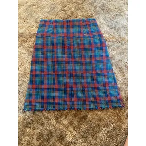 Boden Boucle Tweed Plaid Fringe Trim Mini Pencil Skirt Multicolor Flap Pocket thumbnail 4