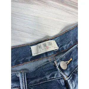 We The Free Free People Byron Bay‎ Denim Cut Off Shorts 28 Distressed Jean Short thumbnail 7