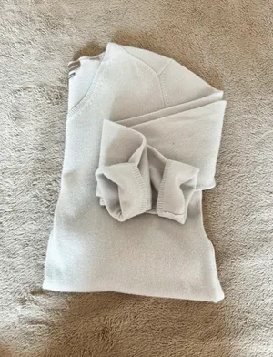 Valerie Seperates Pale Blue Cashmere V-Neck Sweater thumbnail 2