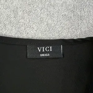 VICI Black Puff Sleeve V-Neck Blouse Women's Small Short Sleeve Made in USA thumbnail 3