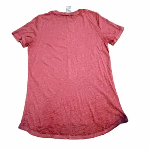 Disney Women’s Red Minnie Mouse T-Shirt thumbnail 2